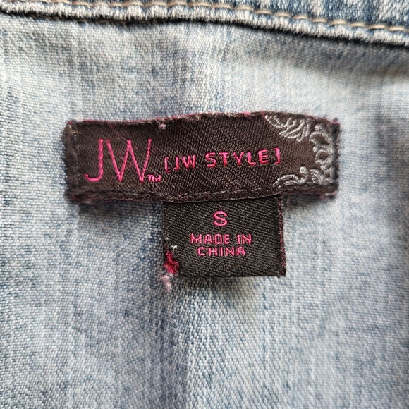JW Styles Jeans Jacket - Great Condition - Picture 10 of 11